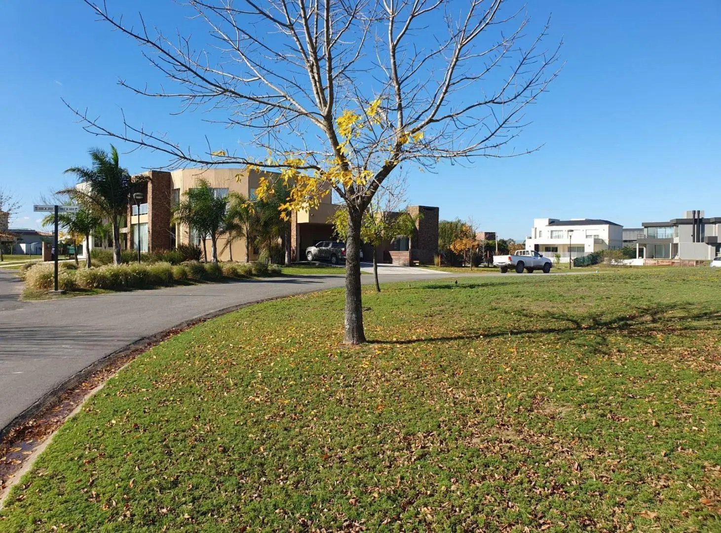 Terreno en venta - 879mts2 - Escobar 1