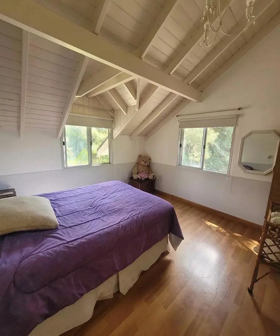 Casa en venta - 5 Dormitorios 3 Baños - 800mts2 - Pilar 2
