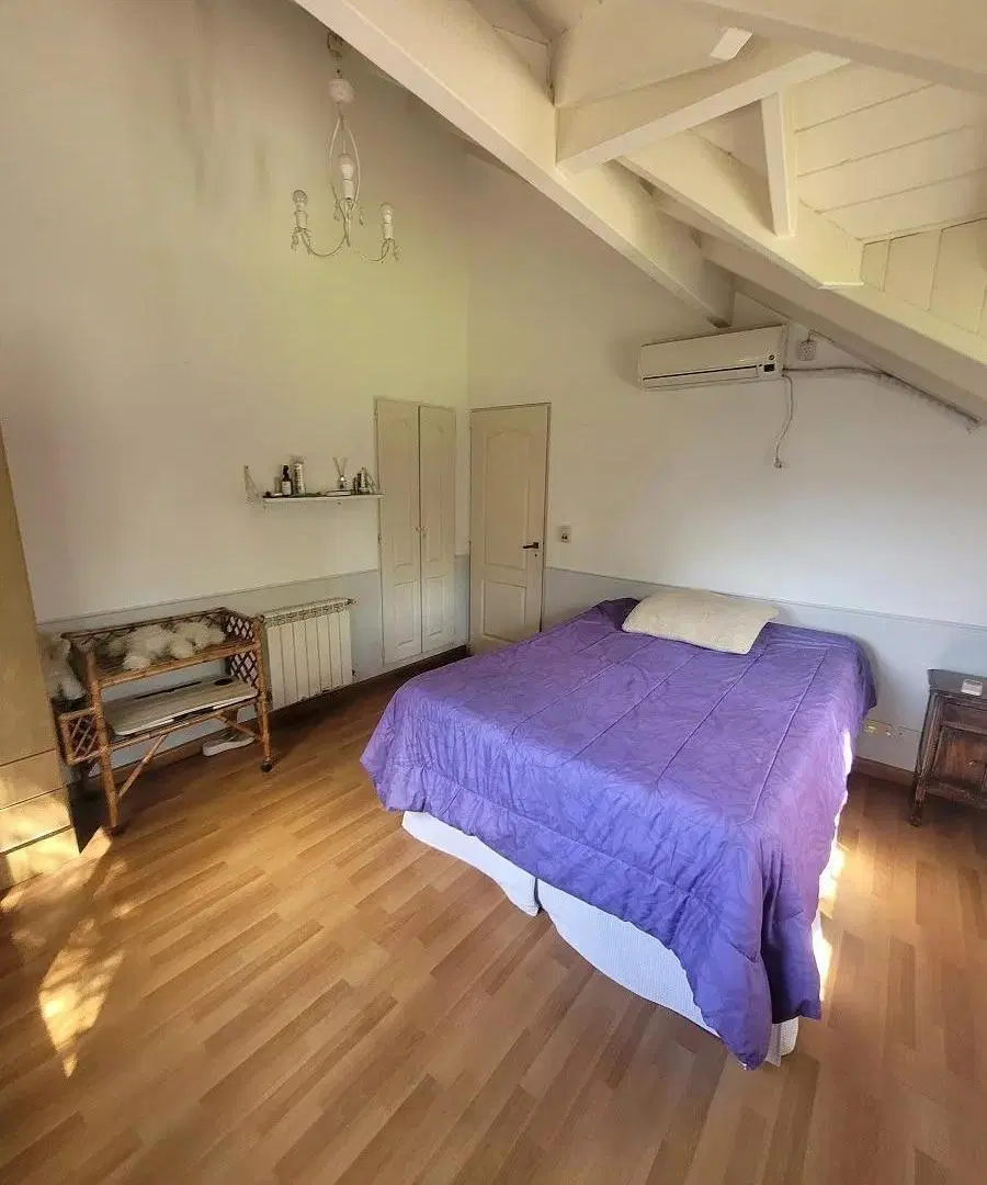 Casa en venta - 5 Dormitorios 3 Baños - 800mts2 - Pilar 3