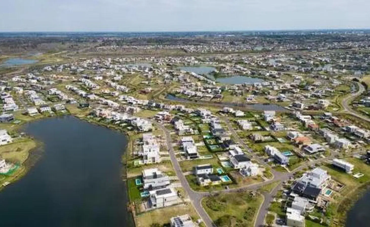 Terreno en venta - 624Mts2  - Puertos del Lago - Riberas 3