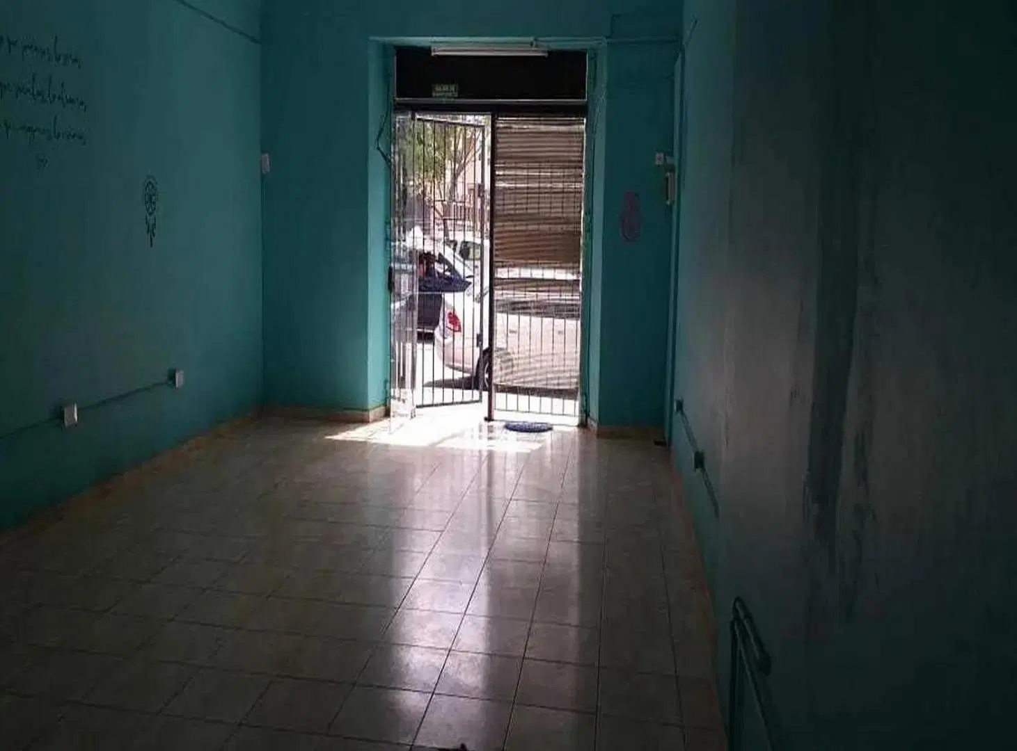 Casa en venta - 3 dormitorios 3 baños - 550mts2 - La Plata [FINANCIADA] 3