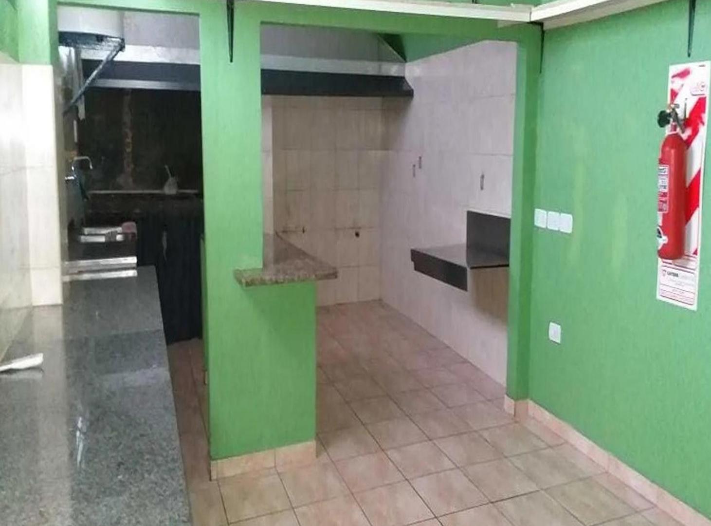 Foto de Casa en venta - 3 dormitorios 3 baños - 550mts2 - La Plata [FINANCIADA], imagen 2