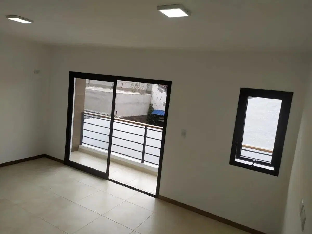 Departamento en venta - 1 dormitorio 1 baño - 80mts2 - Quilmes Oeste 5
