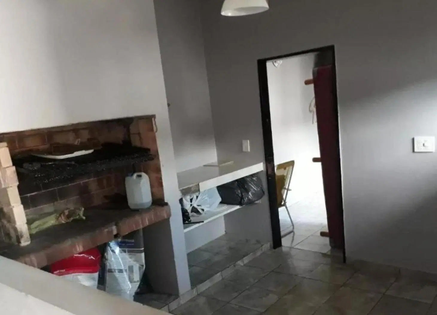 Casa en venta - 2 Dormitorios 1 Baño - Villa Elvira 4