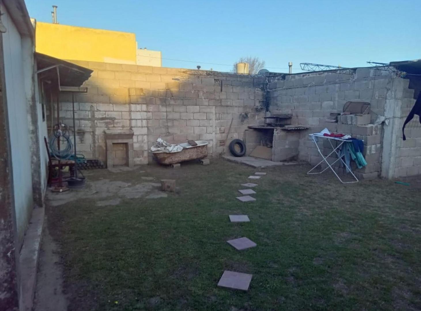 Foto de Casa en venta - 2 Dormitorios 1 Baño - Río Cuarto, imagen 3
