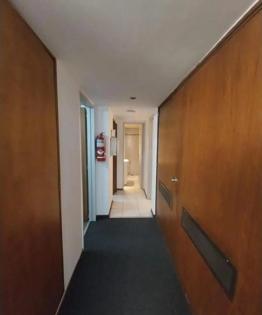 Oficina en venta - 5 Ambientes 2 Baños - Microcentro 5