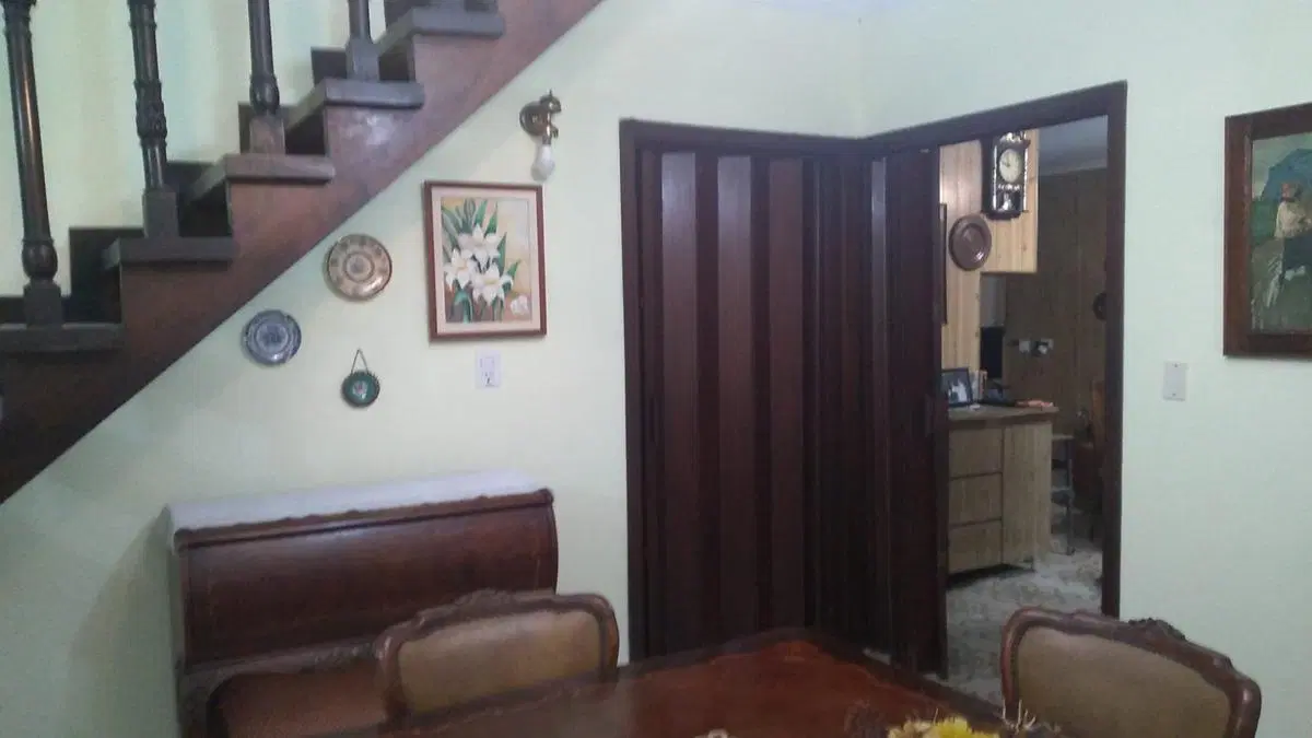 Casa en venta -  3 dormitorios  2 baños - 180mts2 - Necochea 3