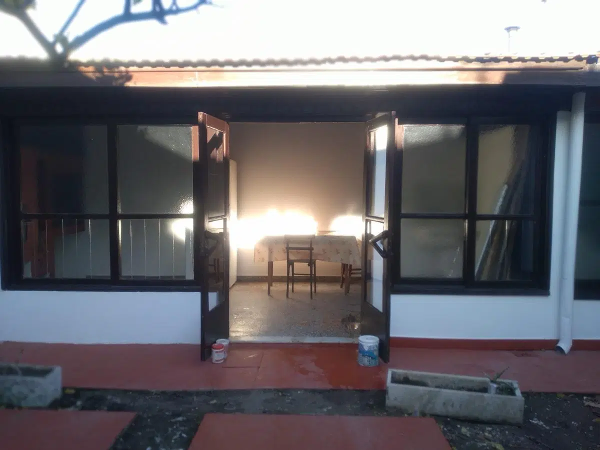Casa en venta -  3 dormitorios  2 baños - 180mts2 - Necochea 5