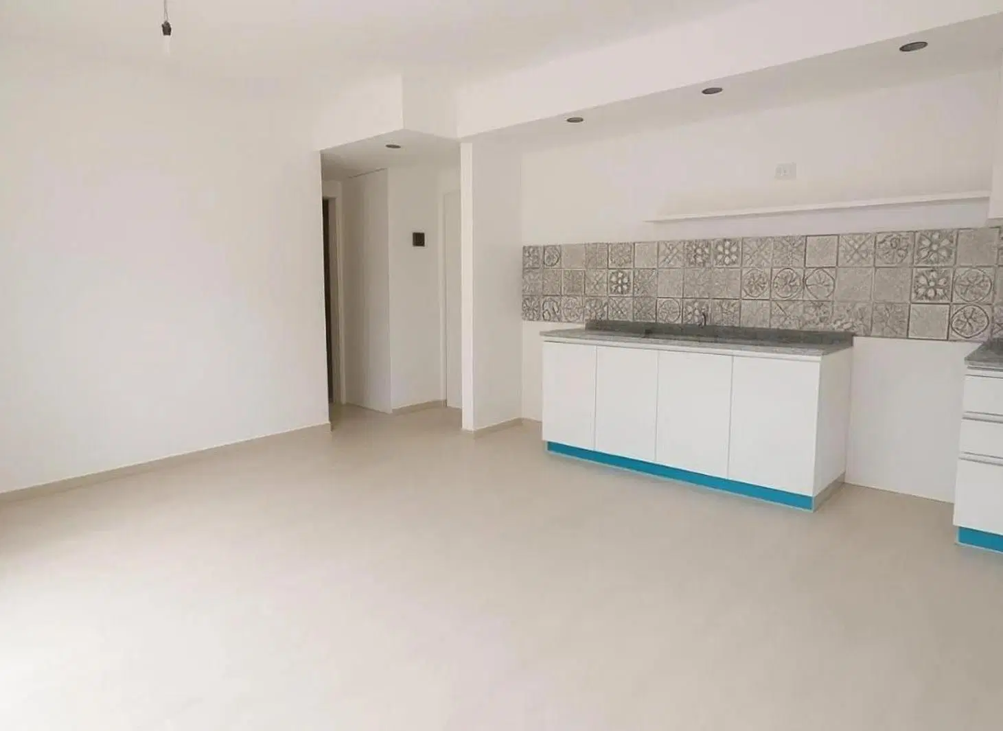 Departamento en venta - 1 Dormitorio 2 Baños - Villa Gesell 2