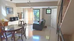 PH en venta - 3 Dormitorios 4 Baños - 162mts2 - Villa Santa Rita 2