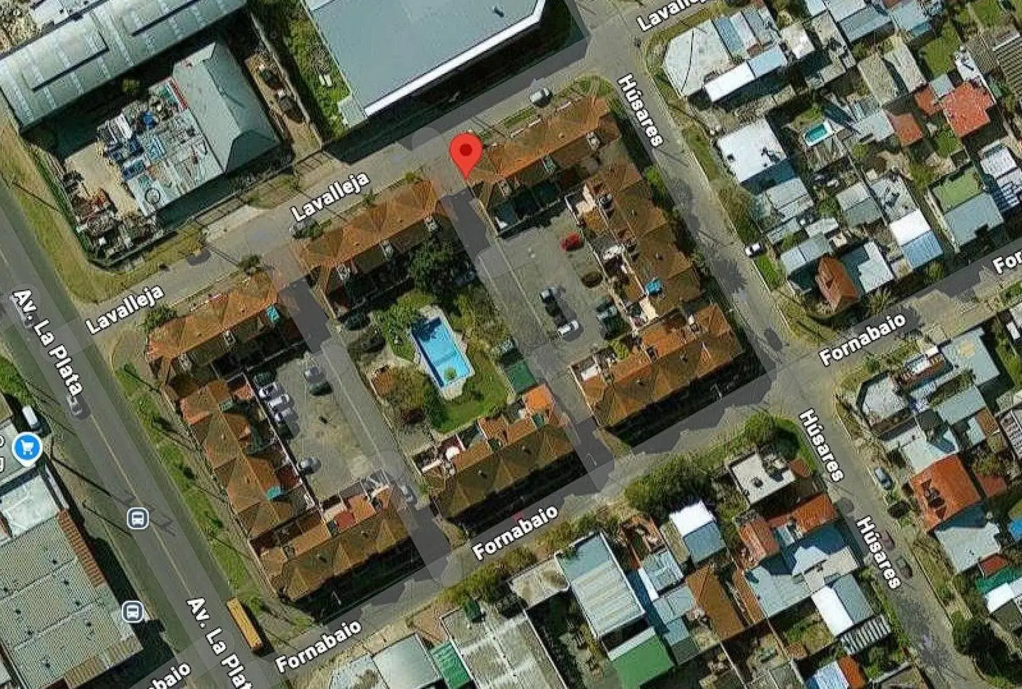 Casa en venta - 2 Dormitorios 2 Baños - Quilmes 5