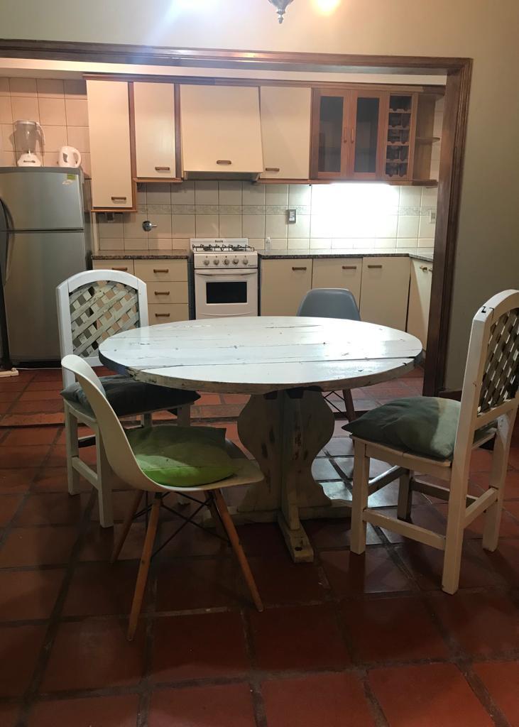 Foto de Casa en venta - 4 Dormitorios 3 Baños - 275Mts2 - Dolores, imagen 5