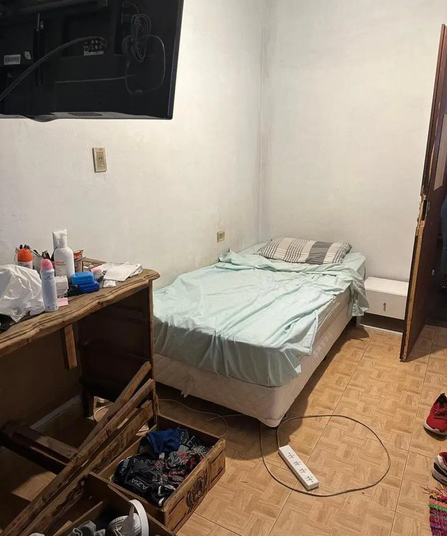 Casa en venta - 3 Dormitorios 2 Baños - La Plata 2
