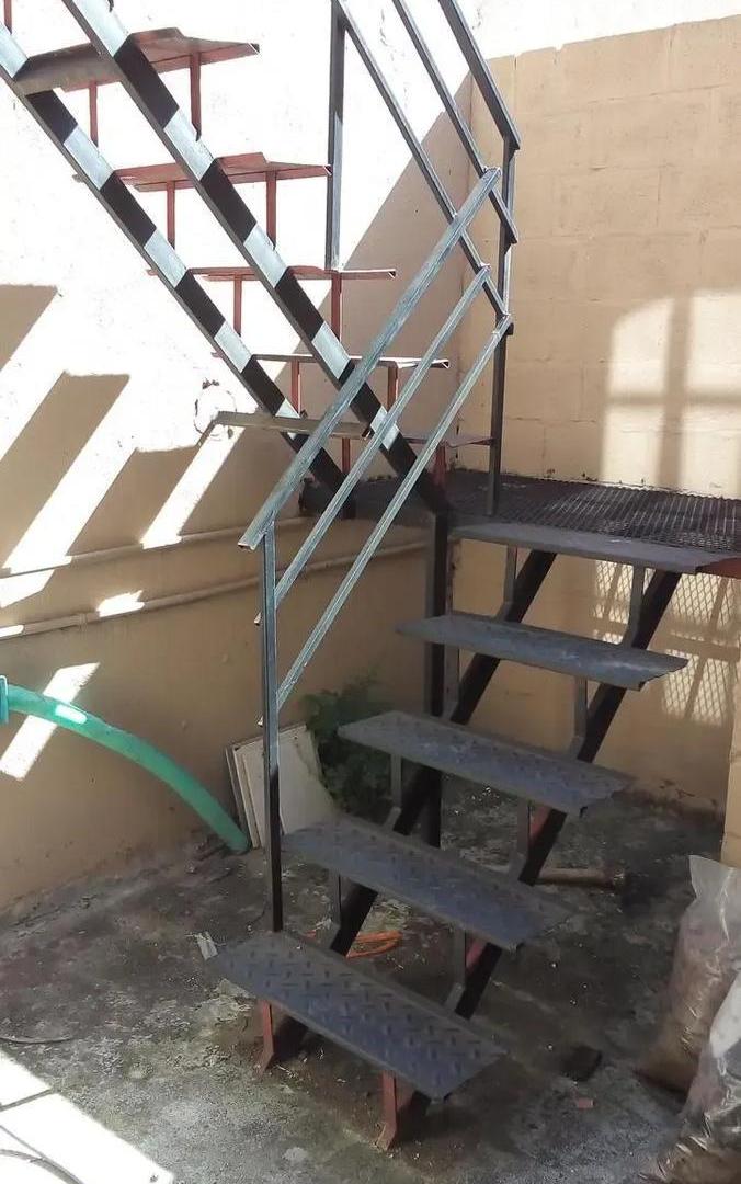 Casa en Venta - 1 Dormitorio 1 Baño - 53mts - Tres De Febrero