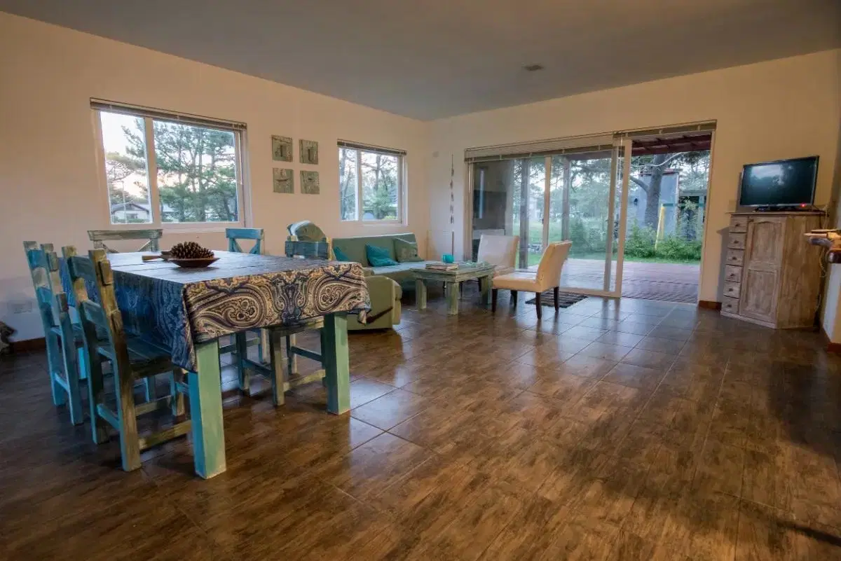 Casa en Venta - 2 Dormitorios 1 Baño - 500mts - Balneario Mar Chiquita 5