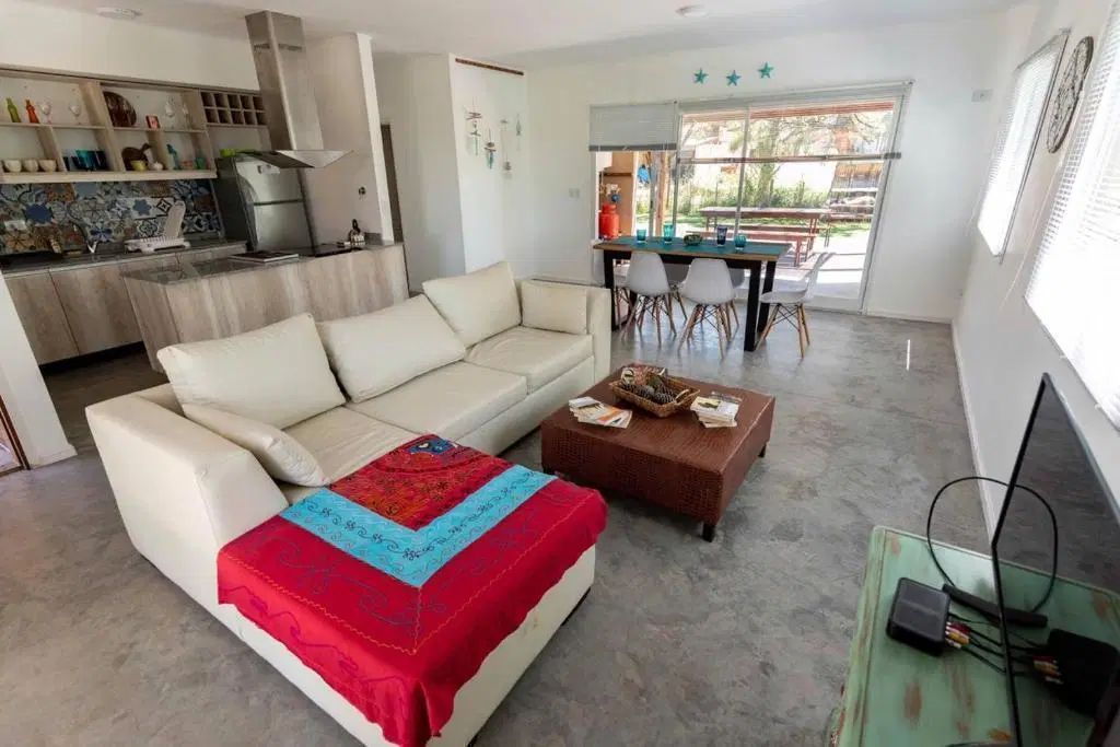 Casa en Venta - 2 Dormitorios 1 Baño - 500mts - Balneario Mar Chiquita 2