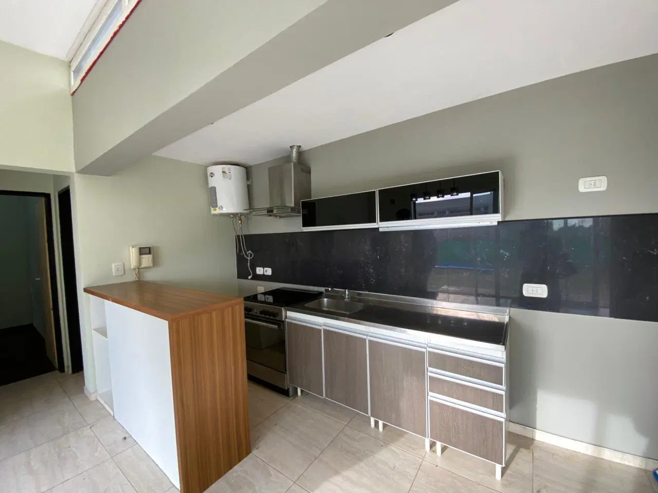 Casa en Alquiler - 1 Dormitorio 1 Baño - 300mts - City Bell 2