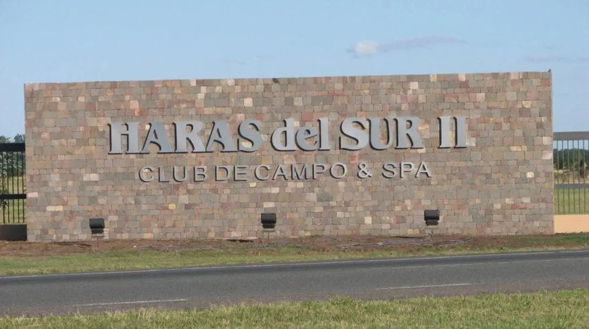 Terreno en venta - 1000mts2 - Haras del Sur II 3