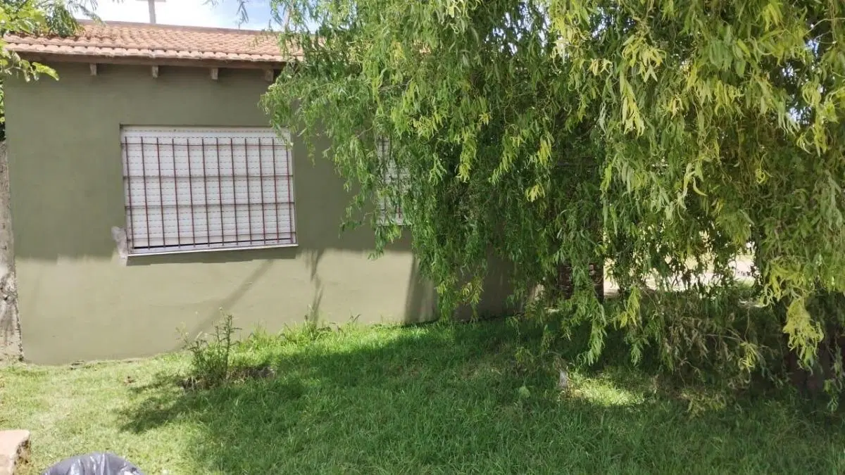 Casa en venta - 3 Dormitorios 1 Baño - Cochera - 215Mts2 - Mar del Plata 3