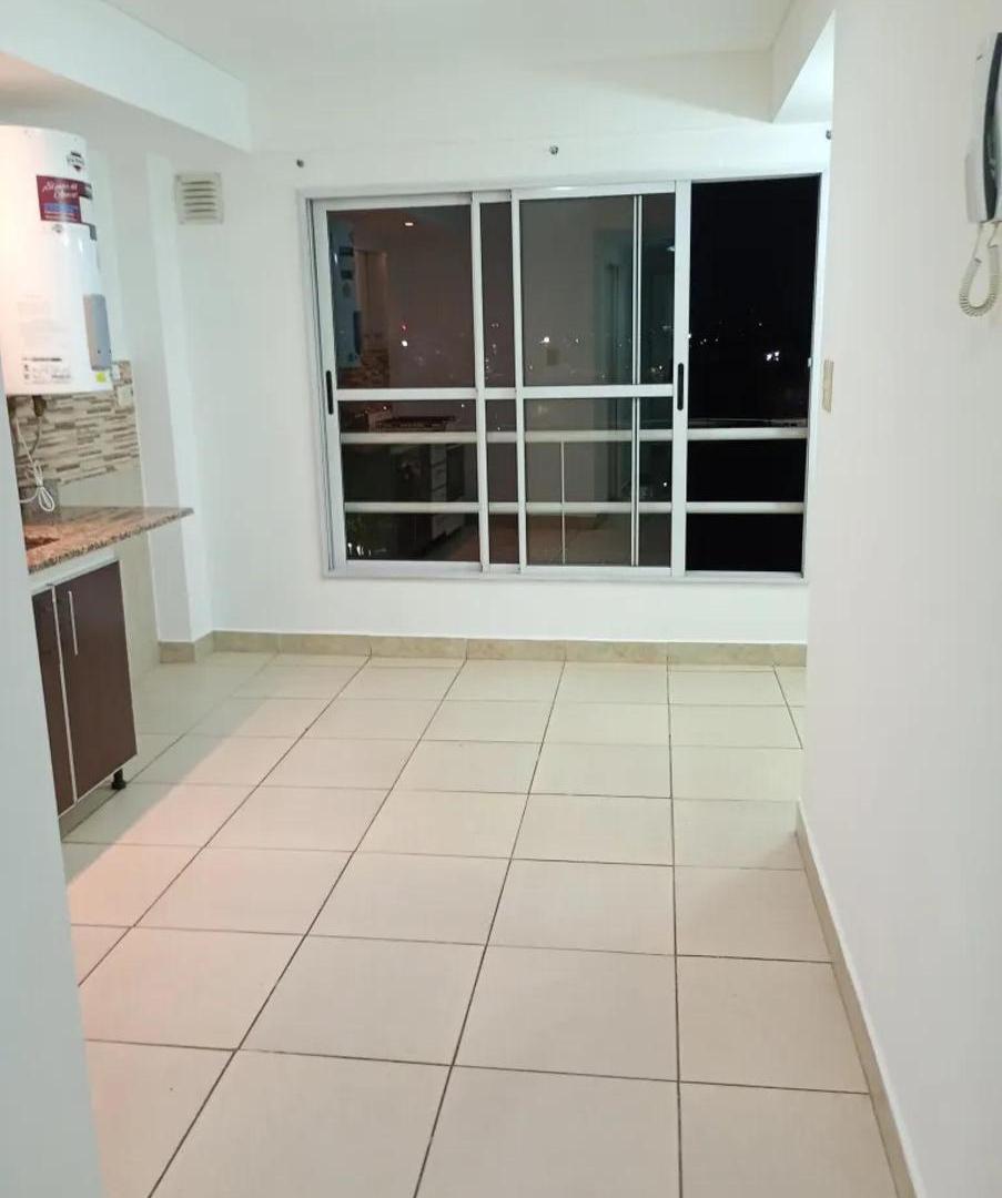 Foto de Departamento en venta - 1 Dormitorio 1 Baño - Liniers, imagen 4