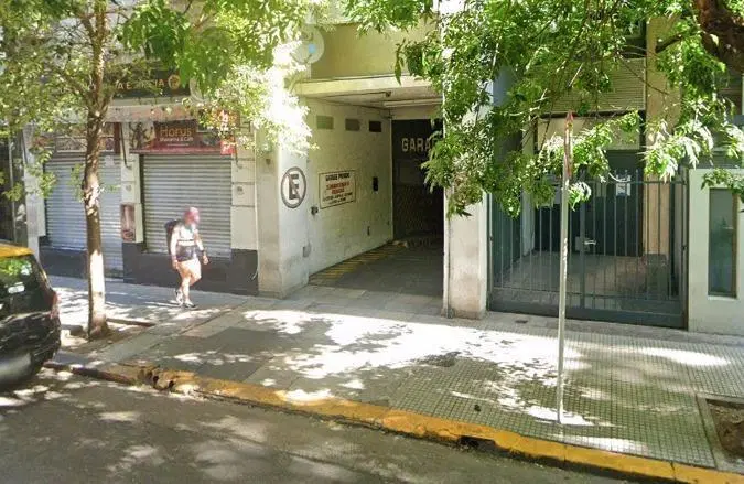 Cochera en venta - 12Mts2 - Balvanera 2