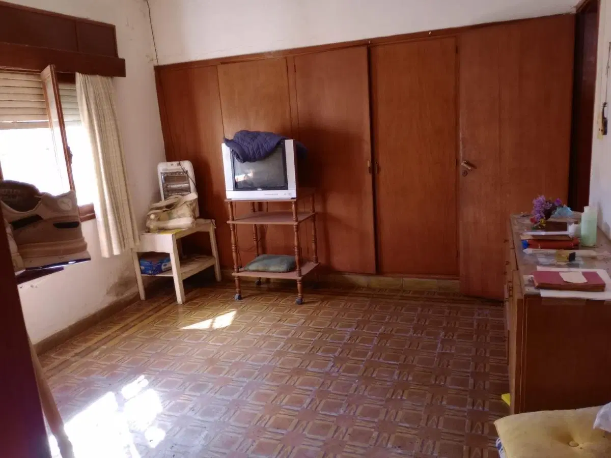 Casa en venta - 3 Dormitorios 1 Baño - Cochera - 480Mts2 - Moquehua 5