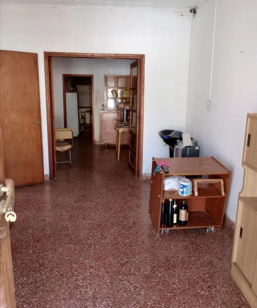 Casa en venta - 3 Dormitorios 1 Baño - Cochera - 480Mts2 - Moquehua 3