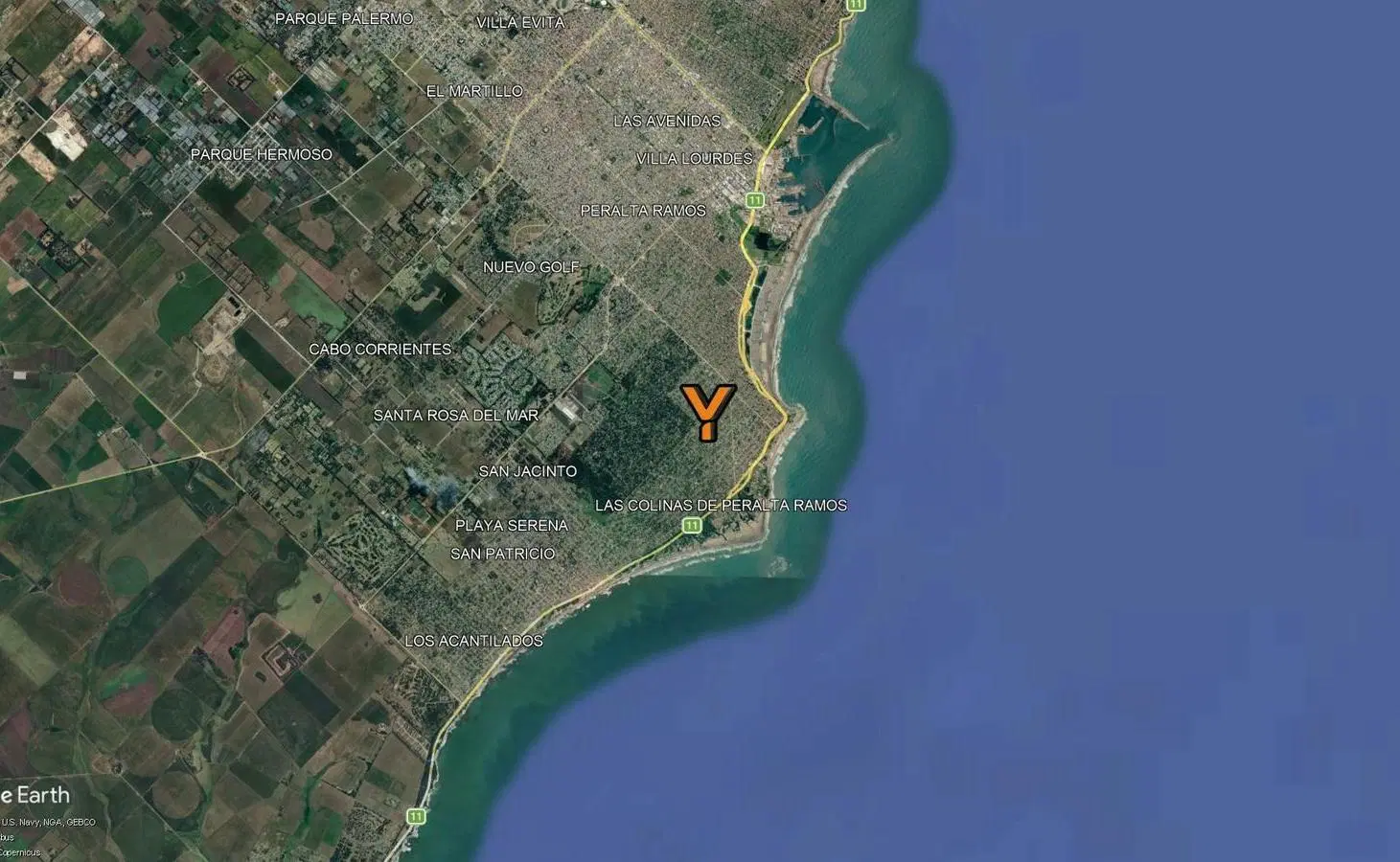 Casa a reciclar en venta - 4 dormitorios 3 baños - 140mts2 - Mar del Plata 8