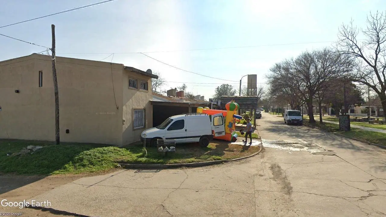 Casa en venta - 3 Dormitorios 1 Baño - Pergamino 4