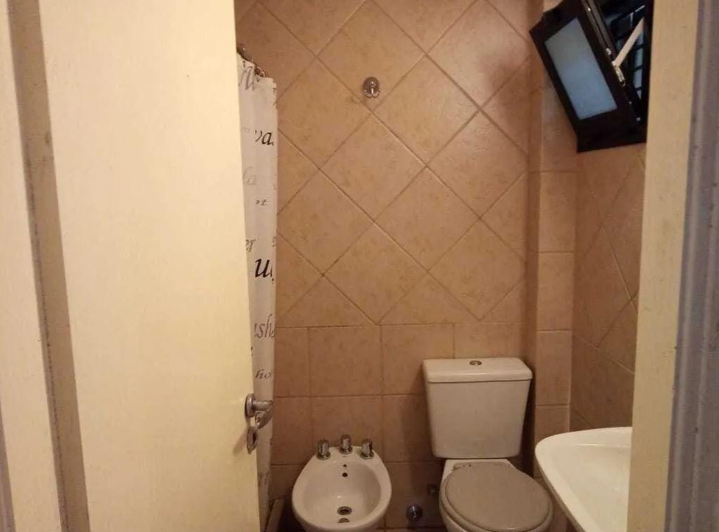 Foto de Casa en venta - 2 dormitorios 2 baños - 70mts2 - La Lucila Del Mar, imagen 2