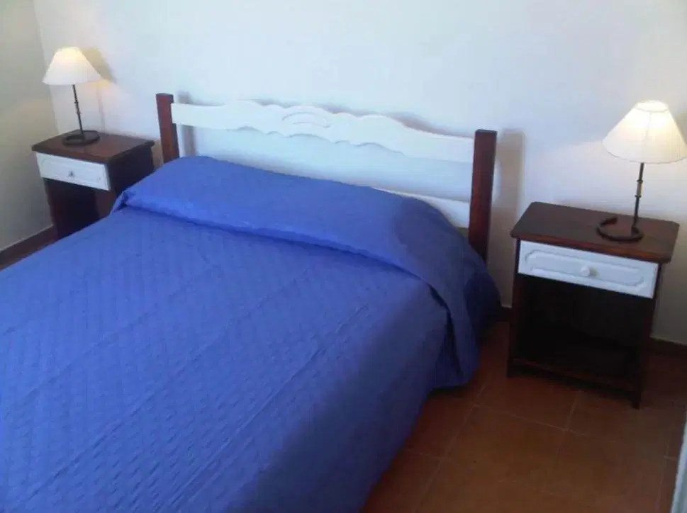 Casa en venta - 2 dormitorios 2 baños - 70mts2 - La Lucila Del Mar 3