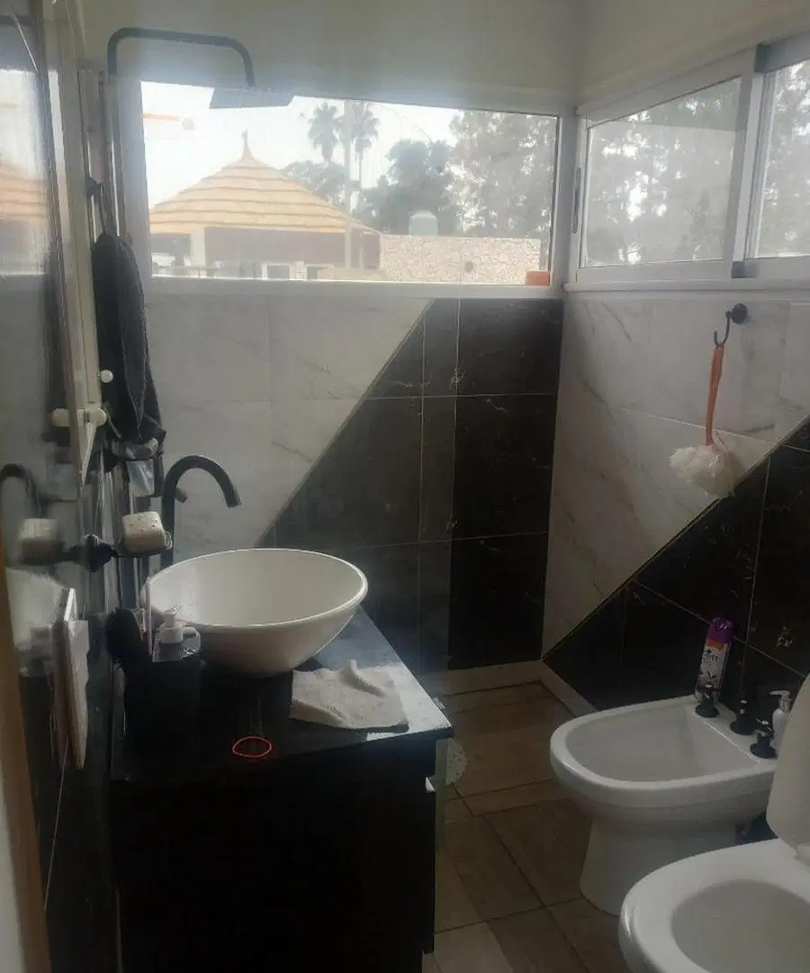 Departamento en venta - 2 Dormitorios 2 Baños - Cochera - 300Mts2 - General Rodríguez 2