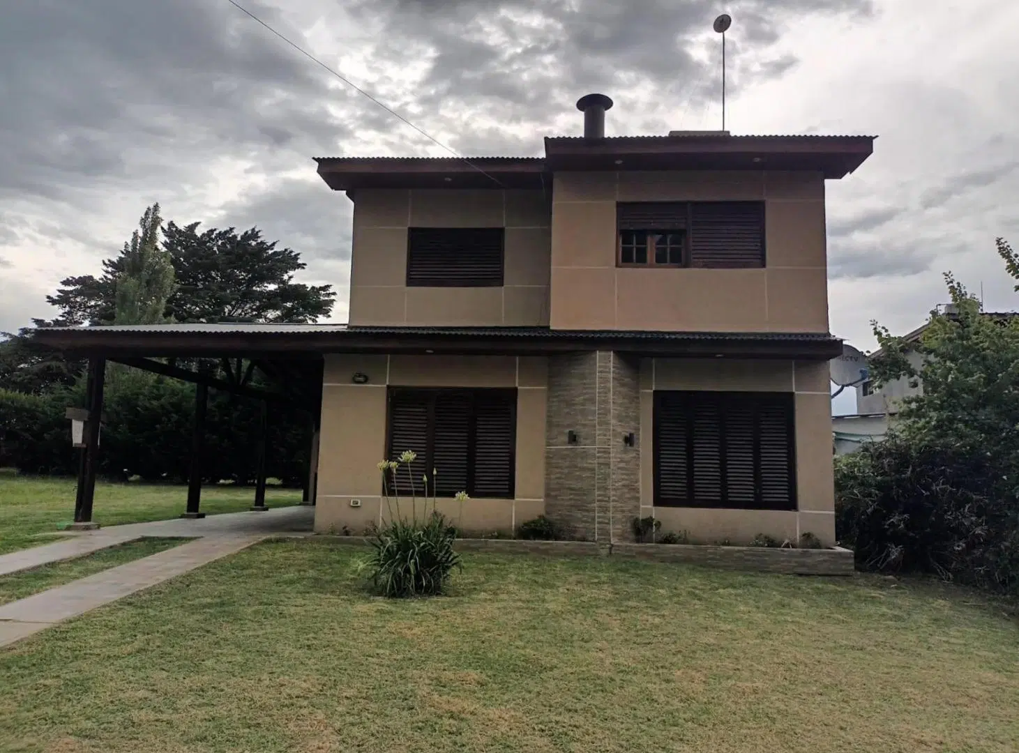 Casa en venta - 3 Dormitorios 1 Baño - Miramar 1