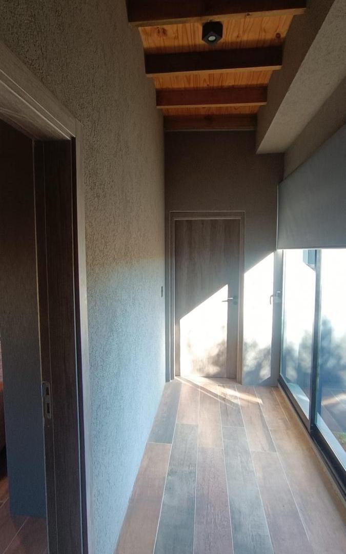 Casa en venta - 5 Dormitorios 5 Baños - Pinamar