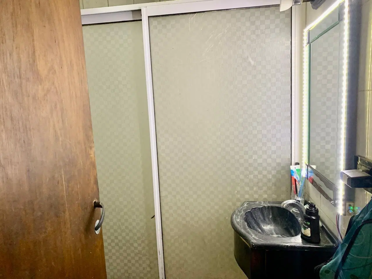 Casa en venta - 2 Dormitorios 1 Baño - 270mts2 - La Plata 8