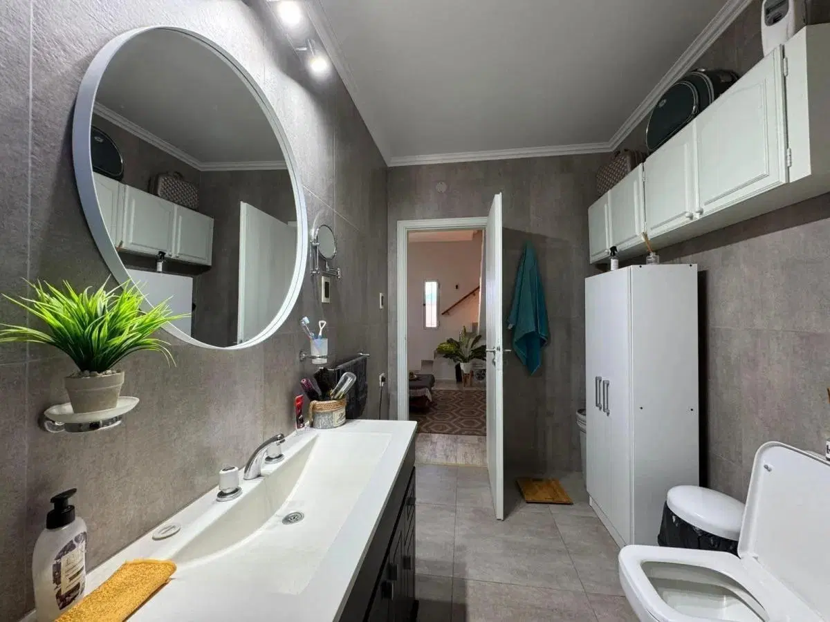 Casa en venta - 3 Dormitorios 3 Baños - 430mts2 - Chivilcoy 4
