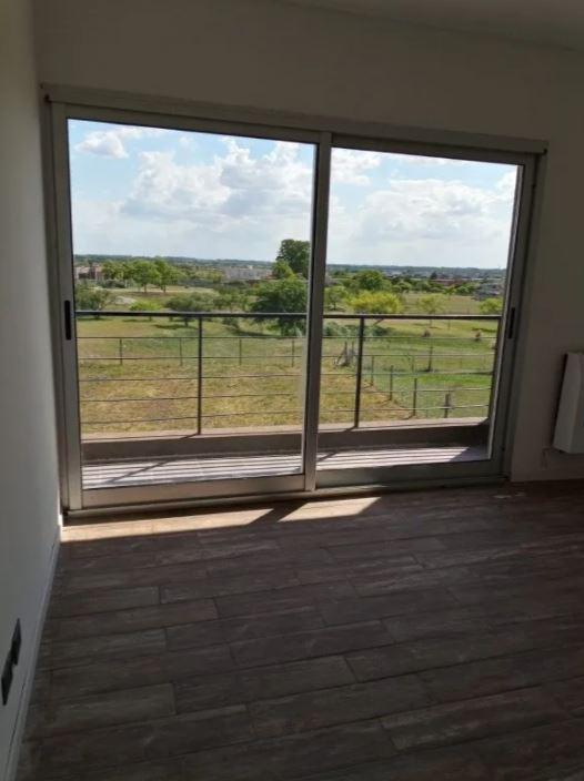 Casa en venta - 3 dormitorios 3 baños - Cochera - 1.166mts2 - San Sebastián, Escobar