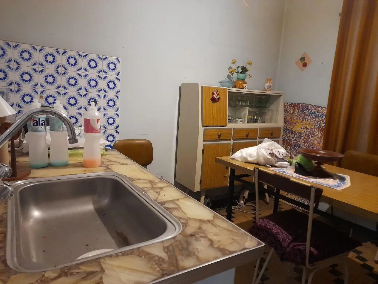Casa en venta - 3 Dormitorios 2 Baños - 192Mts2 - Villa Lugano 2