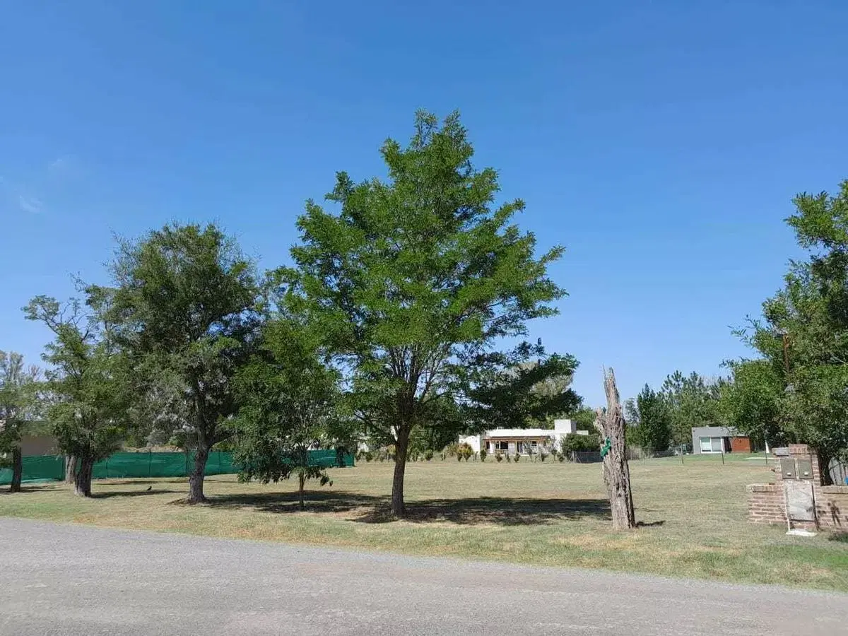 Terreno en venta - 2000Mts2 - Comarcas de Luján - La Elina 4
