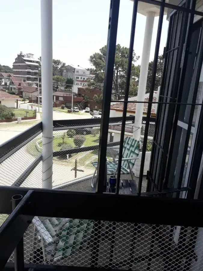 Departamento en venta - 2 Dormitorios 2 Baños 1 Cochera - 50Mts2 - Villa Gesell 5