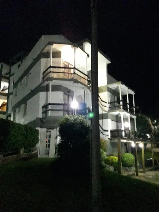 Departamento en venta - 2 Dormitorios 2 Baños 1 Cochera - 50Mts2 - Villa Gesell 2