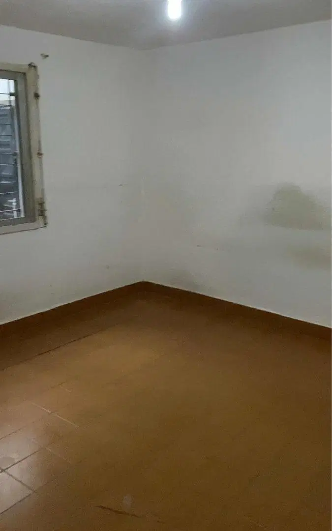 Casa en venta - 4 Dormitorios 2 Baños - Cochera - 172Mts2 - Bernal Oeste, Quilmes 2