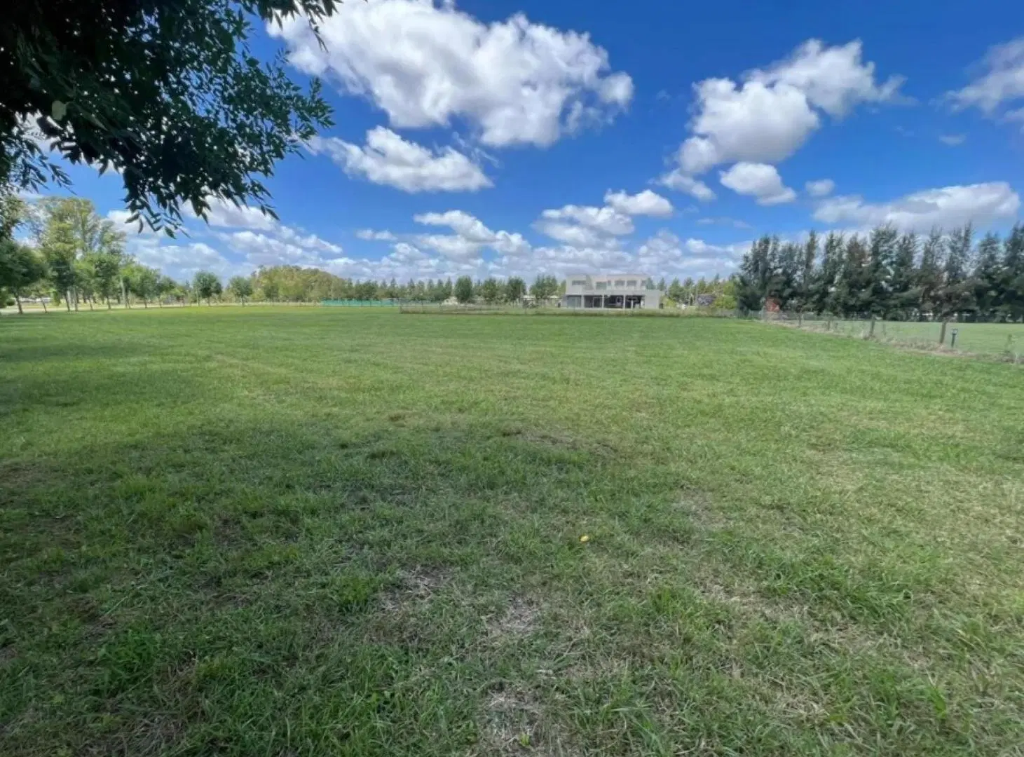 Terreno en venta - 2.800mts2 - Campos de Roca II 3