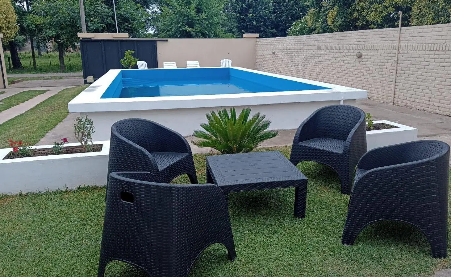 Casa en venta - 2 Dormitorios 1 Baño - Chivilcoy 2