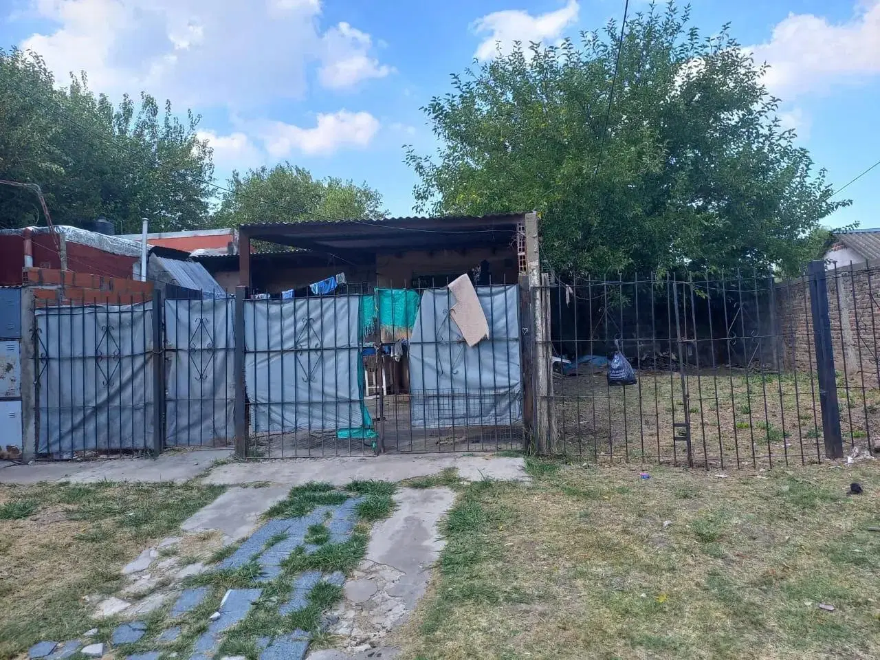 PH en Venta - 7 Dormitorios 3 Baños - 325mts - Escobar 3