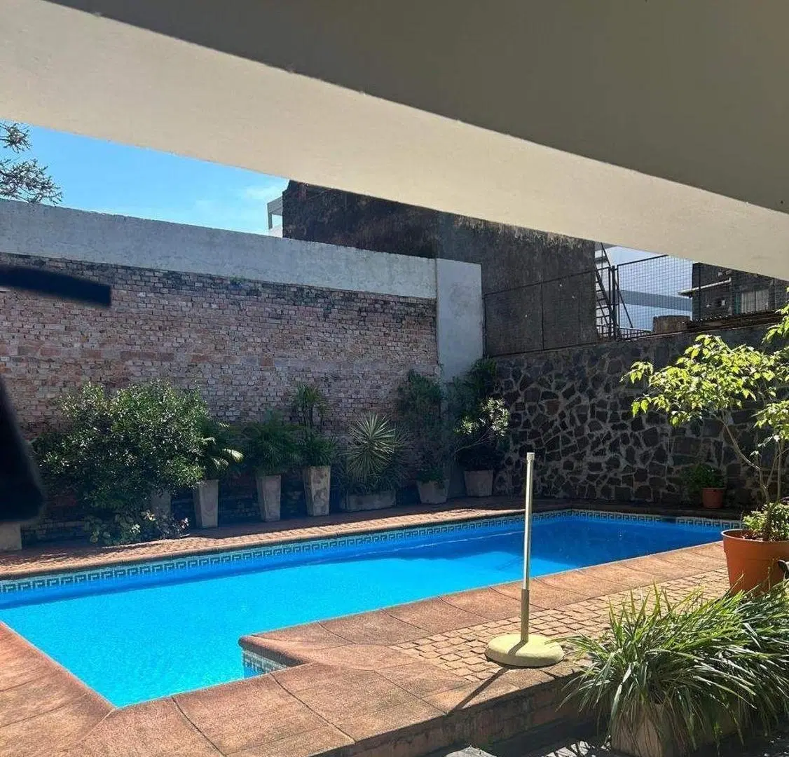 Casa en venta - 5 Dormitorios 4 Baños - 546Mts2 - Posadas 2