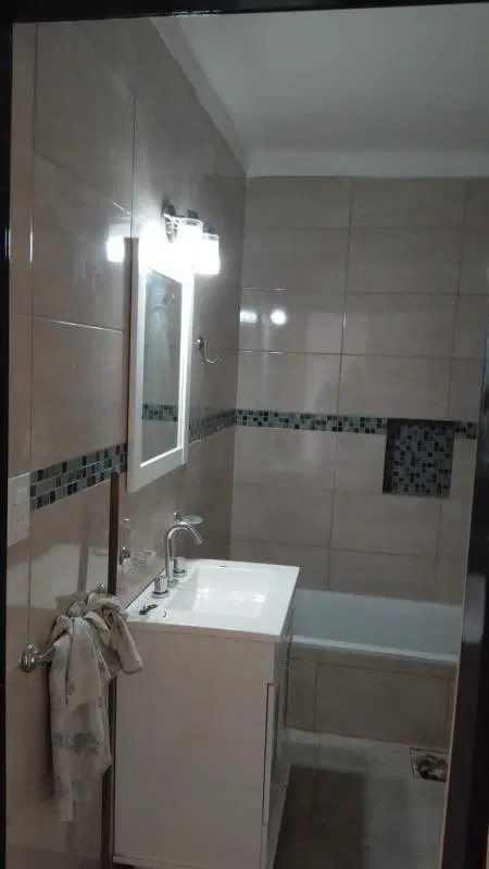 Casa en venta - 3 dormitorios 1 baño - 200mts2 - Florencio Varela 3