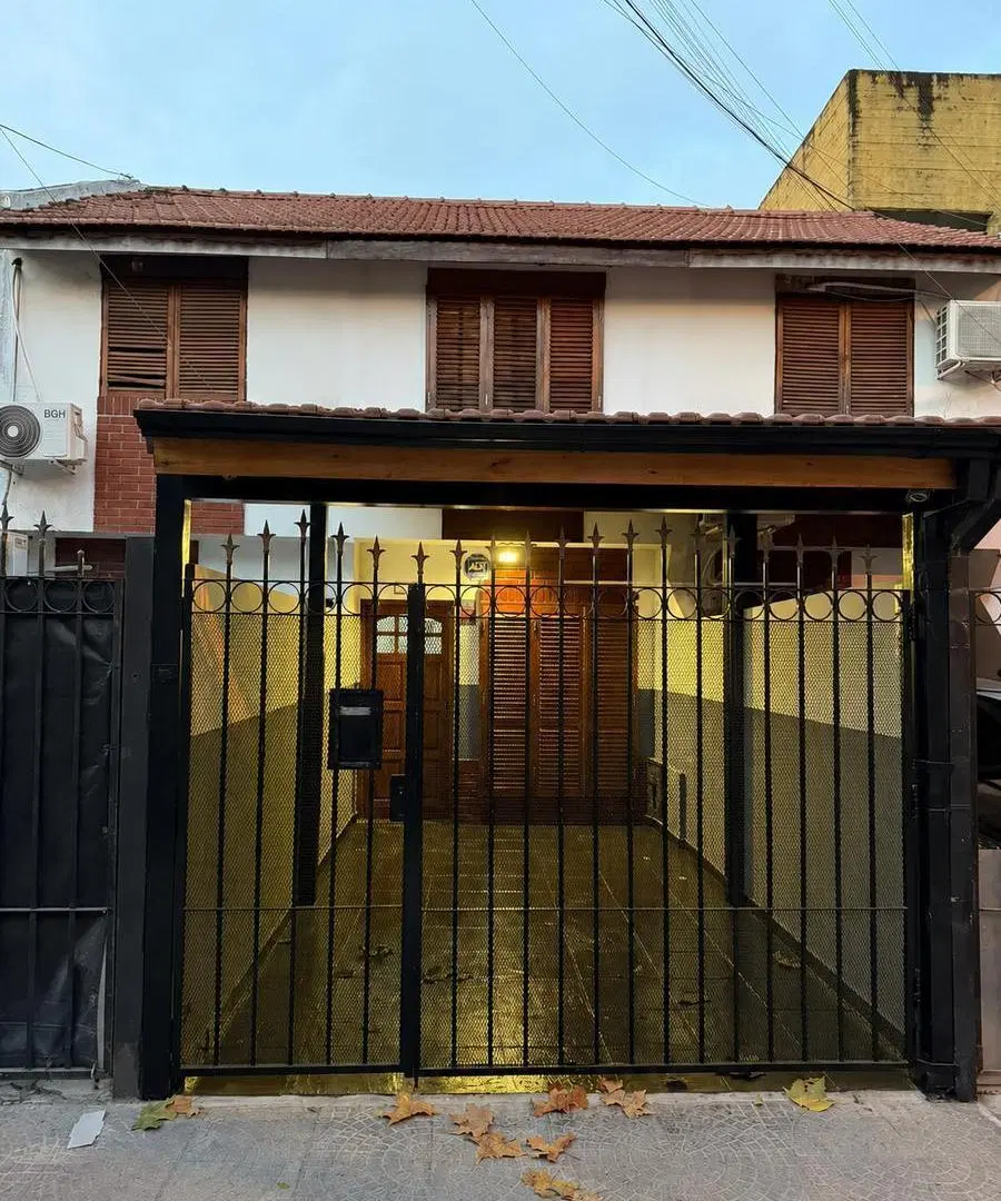 Casa en Venta - 2 Dormitorios 1 Baño - 80mts - La Matanza 2