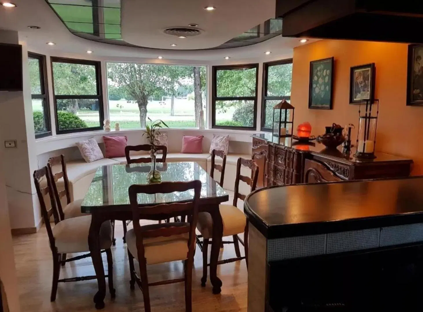 Casa en venta - 5 Dormitorios 5 Baños - Cochera - 420Mts2 - Esteban Echeverría 5