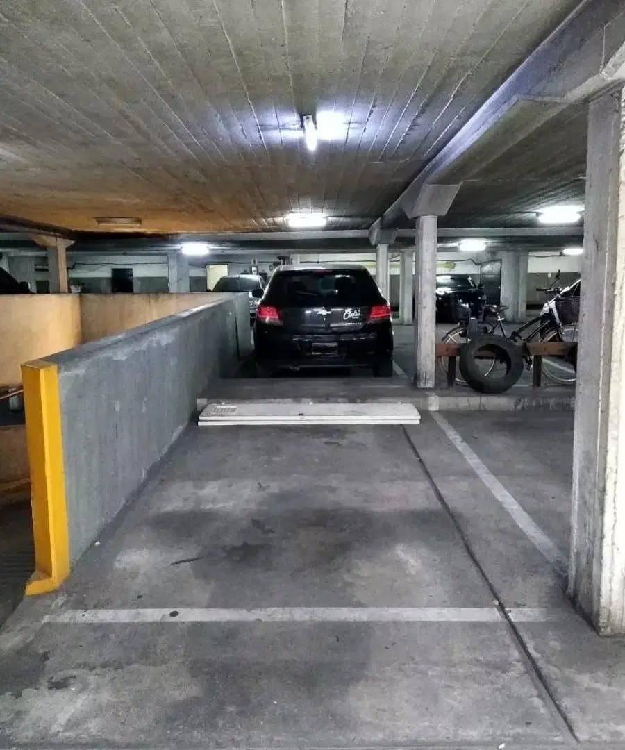 Cochera en venta - 11Mts2 - Caballito 1